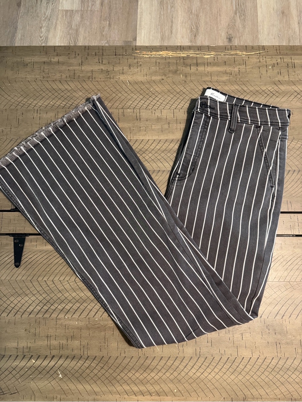 Striped Wide-Leg Jeans in Dark Brown